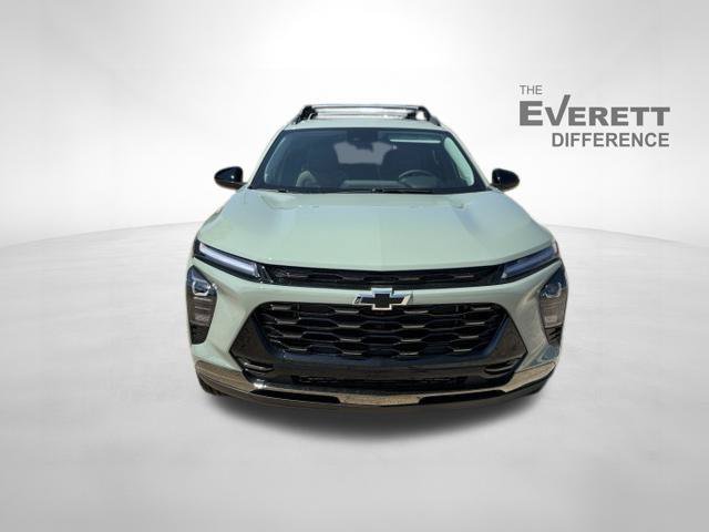 New 2026 Chevrolet Trax ACTIV w/ Sunroof Package FWD image 2