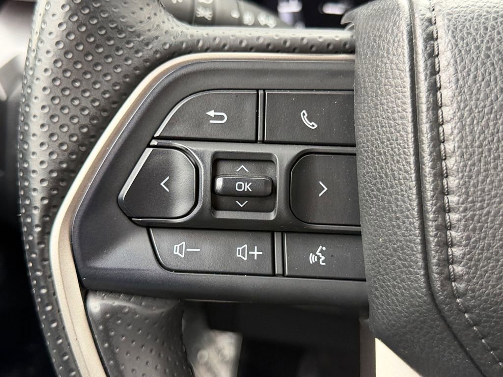 Certified 2025 Toyota 4Runner TRD Off-Road Premium w/ Tow Technology Package AWD/4WD image 23