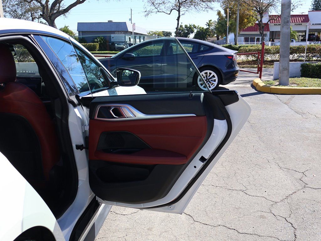 Used 2023 BMW i4 eDrive40 w/ M Sport Package image 26