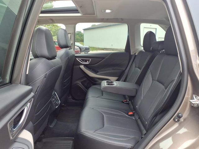 Used 2023 Subaru Forester Limited AWD/4WD image 8