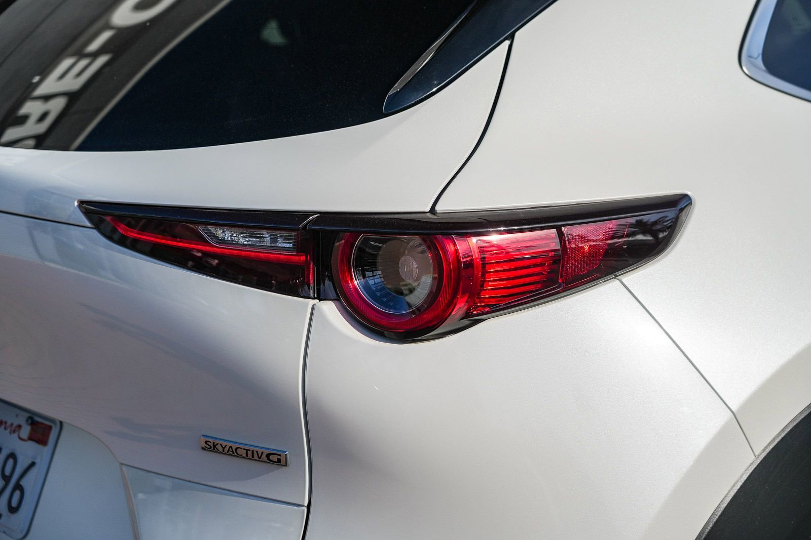 Used 2023 MAZDA CX-30 AWD 2.5 S w/ Premium Package image 9