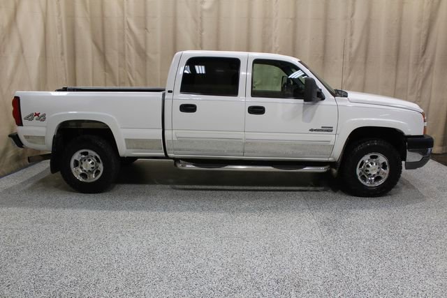 Used 2006 Chevrolet Silverado 2500 LT image 3