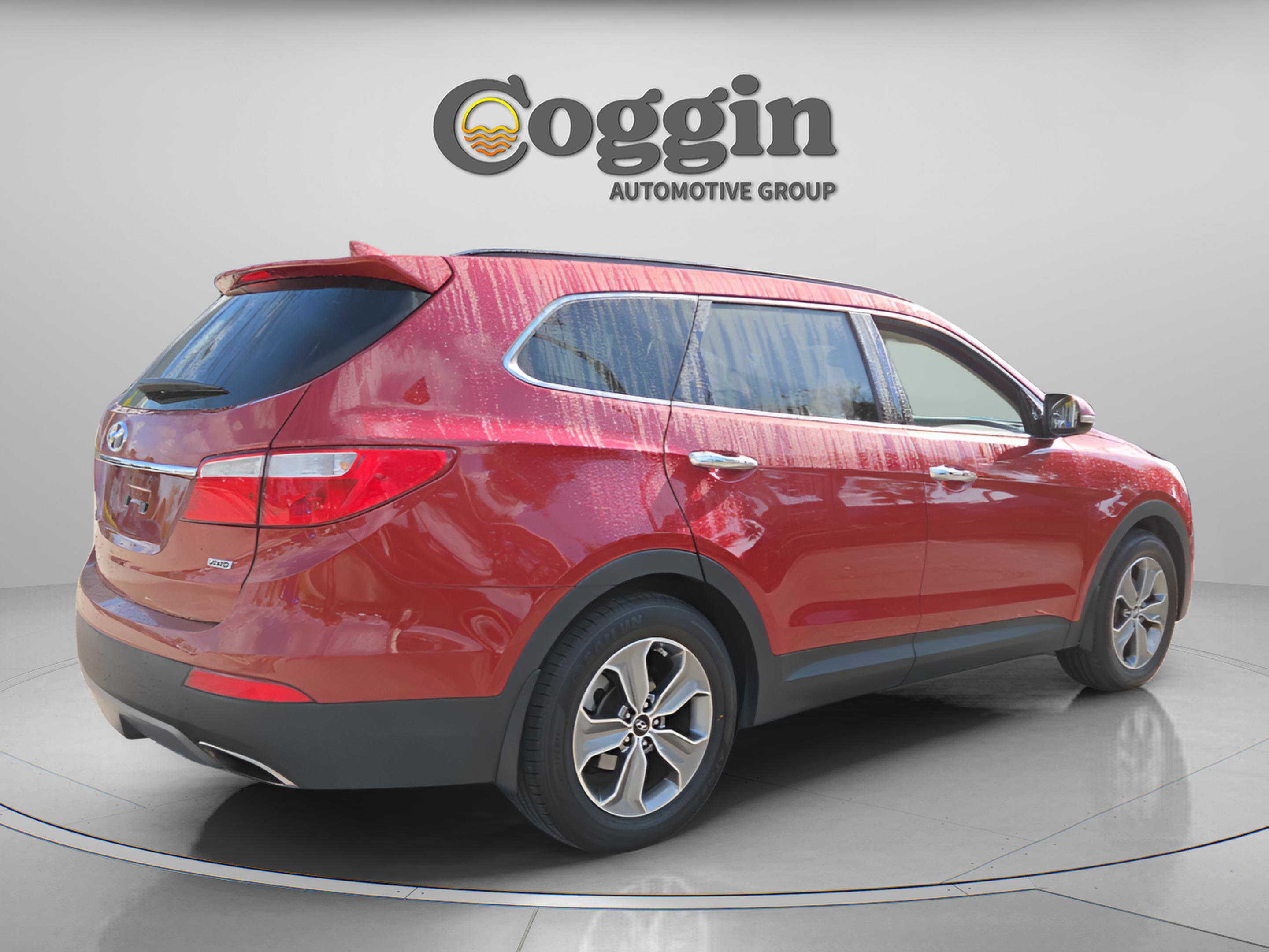 Used 2014 Hyundai Santa Fe GLS image 10