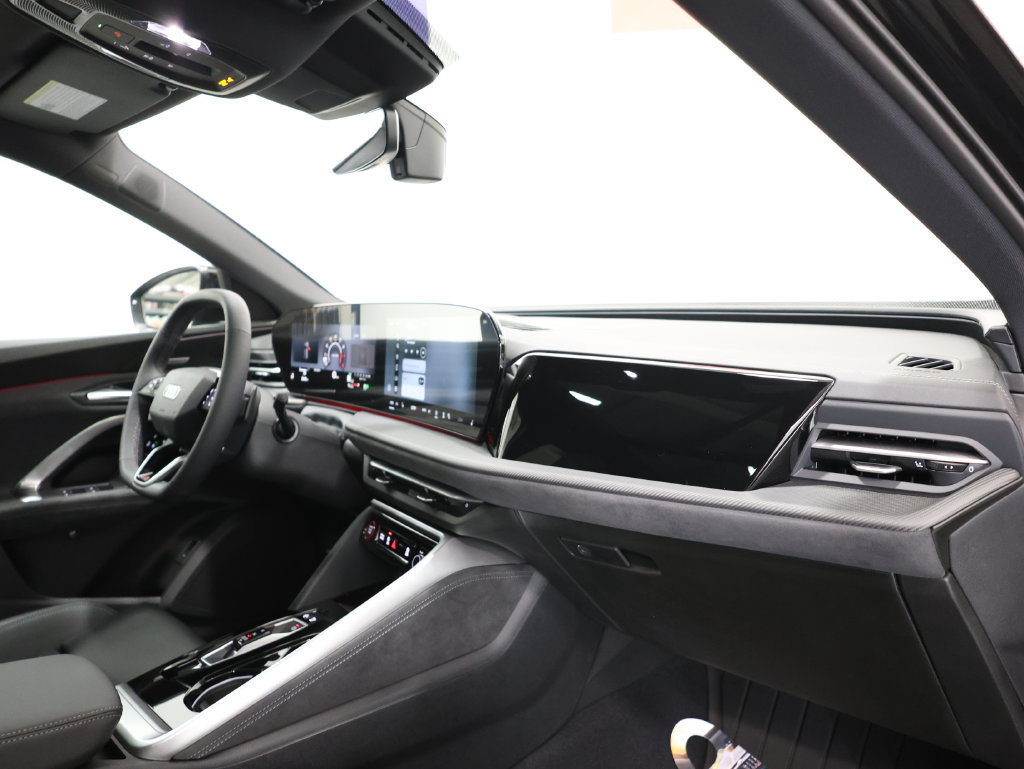 New 2026 Audi SQ5 Premium Plus AWD/4WD image 23