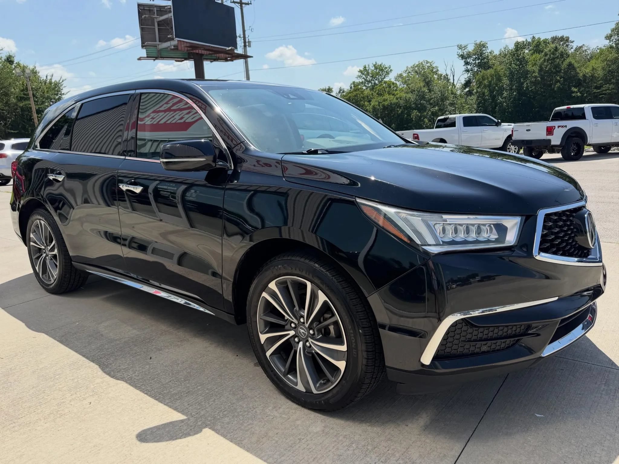 Used 2020 Acura MDX w/ Technology Package AWD/4WD image 4