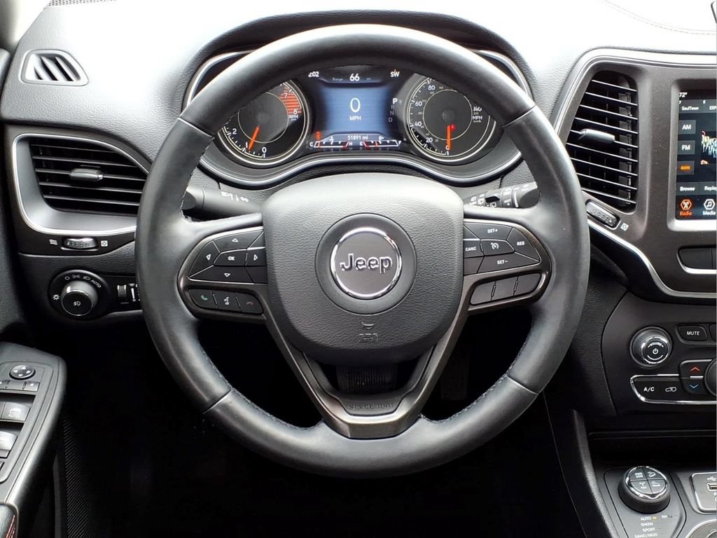Used 2019 Jeep Cherokee Trailhawk w/ Cold Weather Group AWD/4WD image 19