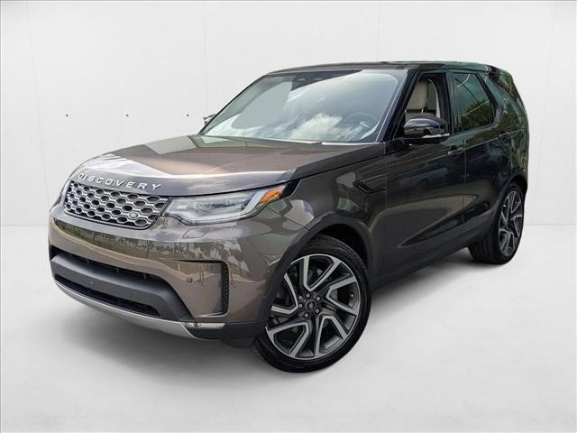 New 2025 Land Rover Discovery S