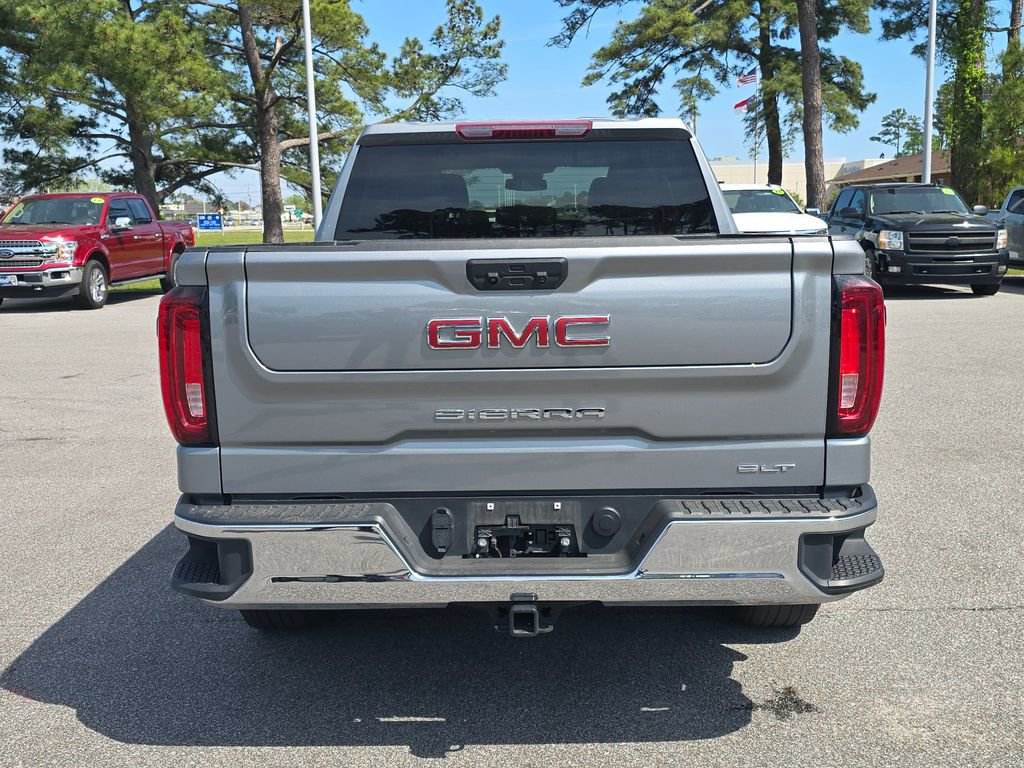Used 2025 GMC Sierra 1500 SLT image 4
