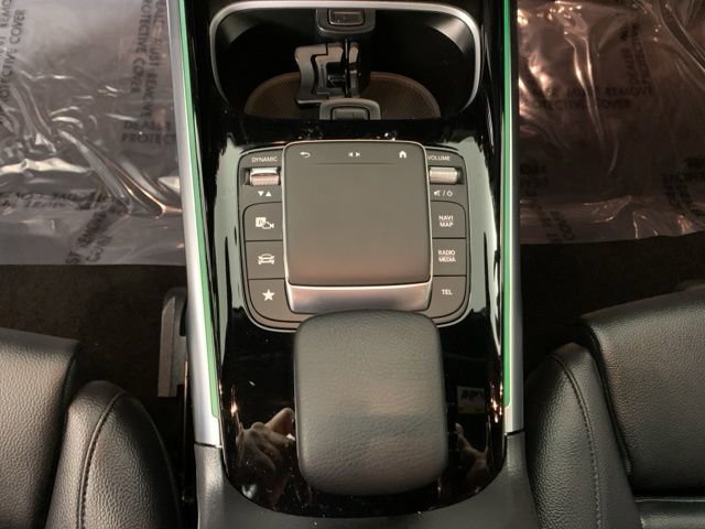 Used 2023 Mercedes-Benz EQB 300 4MATIC image 27