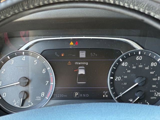 Used 2020 Nissan Titan SV w/ SV Convenience Package image 12