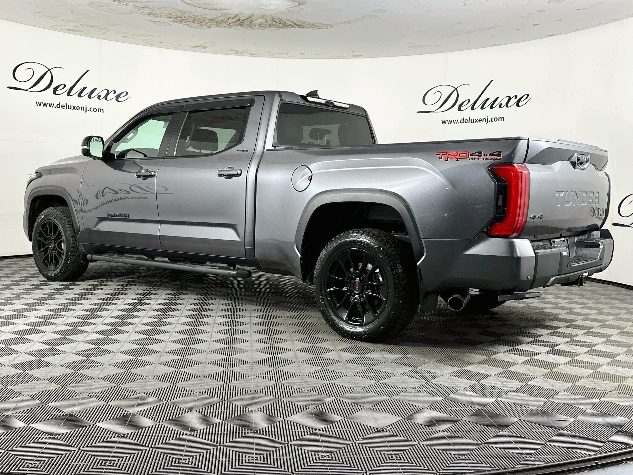Used 2024 Toyota Tundra Limited w/ TRD Off-Road Package AWD/4WD image 4