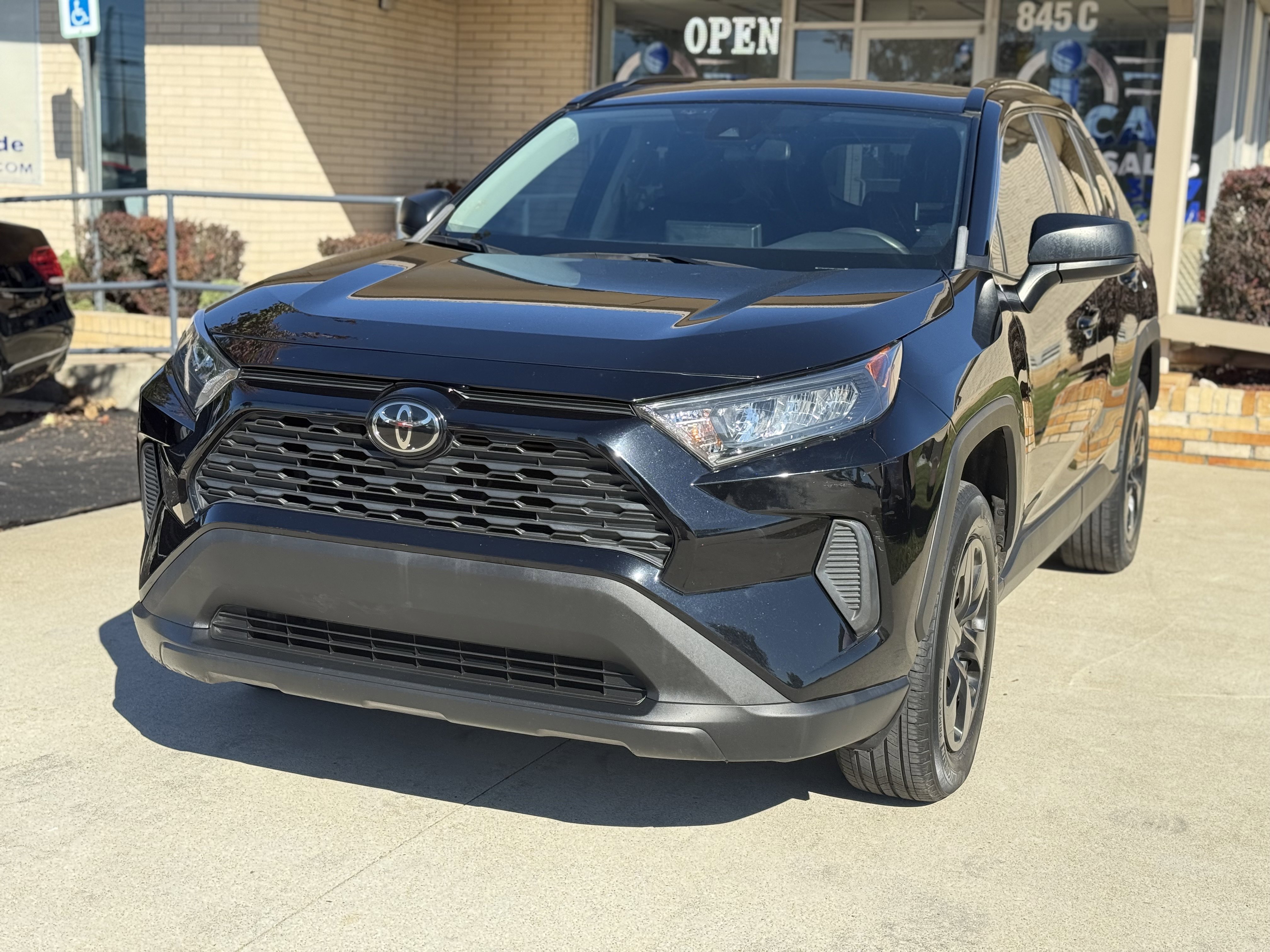 Used 2021 Toyota RAV4 LE