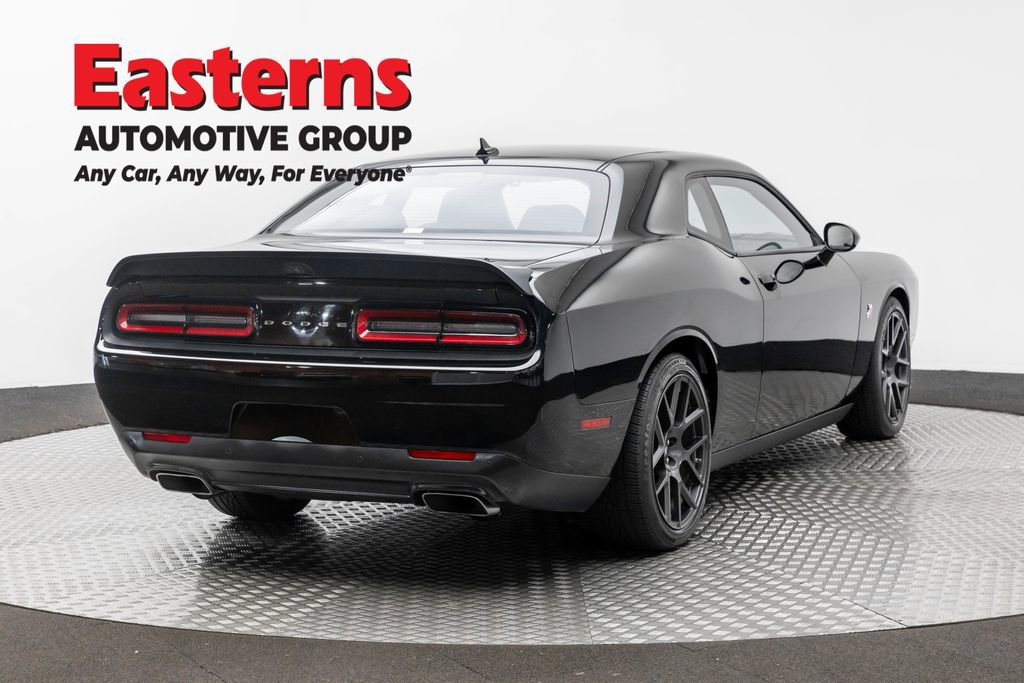 Used 2019 Dodge Challenger R/T Scat Pack RWD image 5