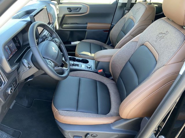 New 2026 Ford Bronco Sport Outer Banks AWD/4WD image 12