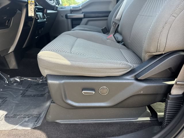 Used 2016 Ford F150 XLT w/ Equipment Group 301A Mid AWD/4WD image 28