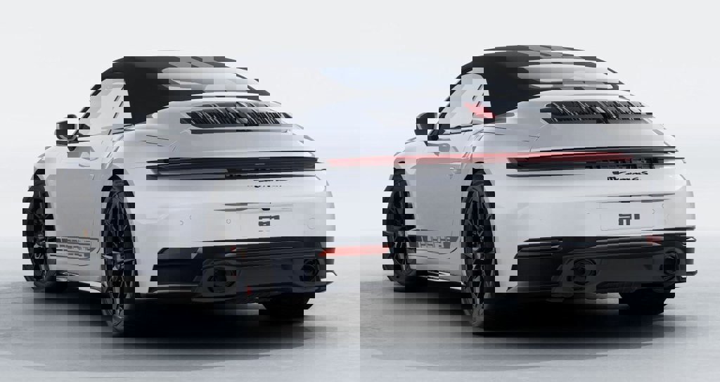 New 2026 Porsche 911 Carrera 4S image 2