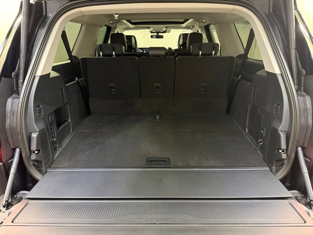 New 2027 Ford Expedition Max Platinum w/ Driver's Package AWD/4WD image 41