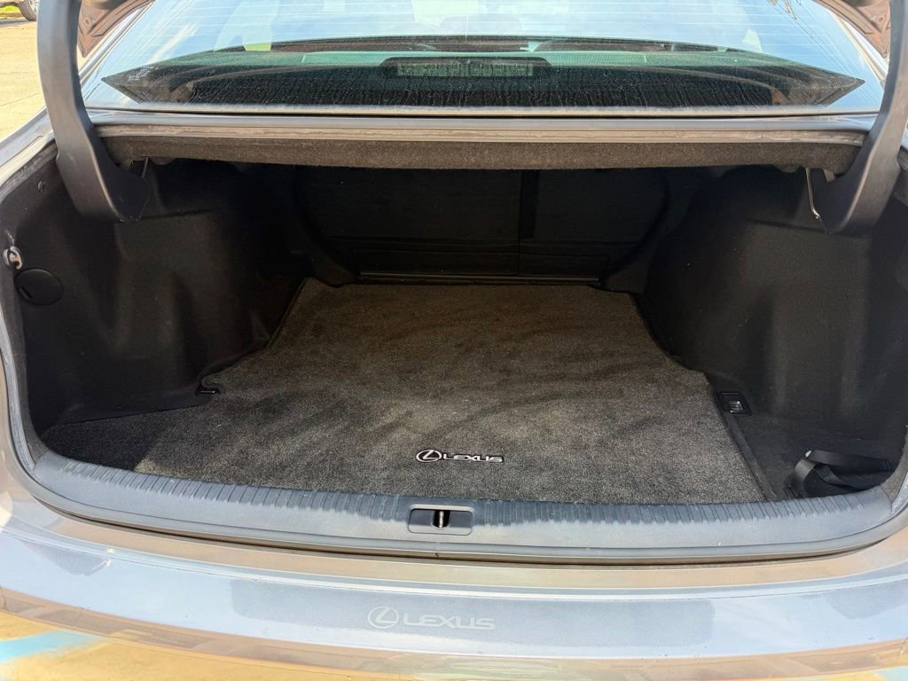 Used 2015 Lexus IS 250 w/ F-Sport Package RWD image 7