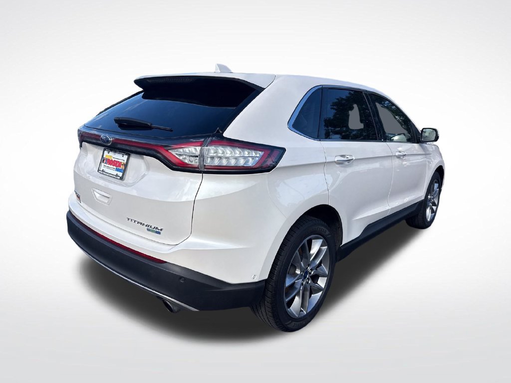 Used 2017 Ford Edge Titanium w/ Equipment Group 302A AWD/4WD image 5
