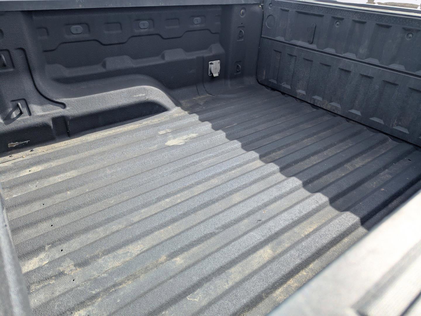 Used 2023 Chevrolet Colorado ZR2 w/ ZR2 Convenience Package III image 12