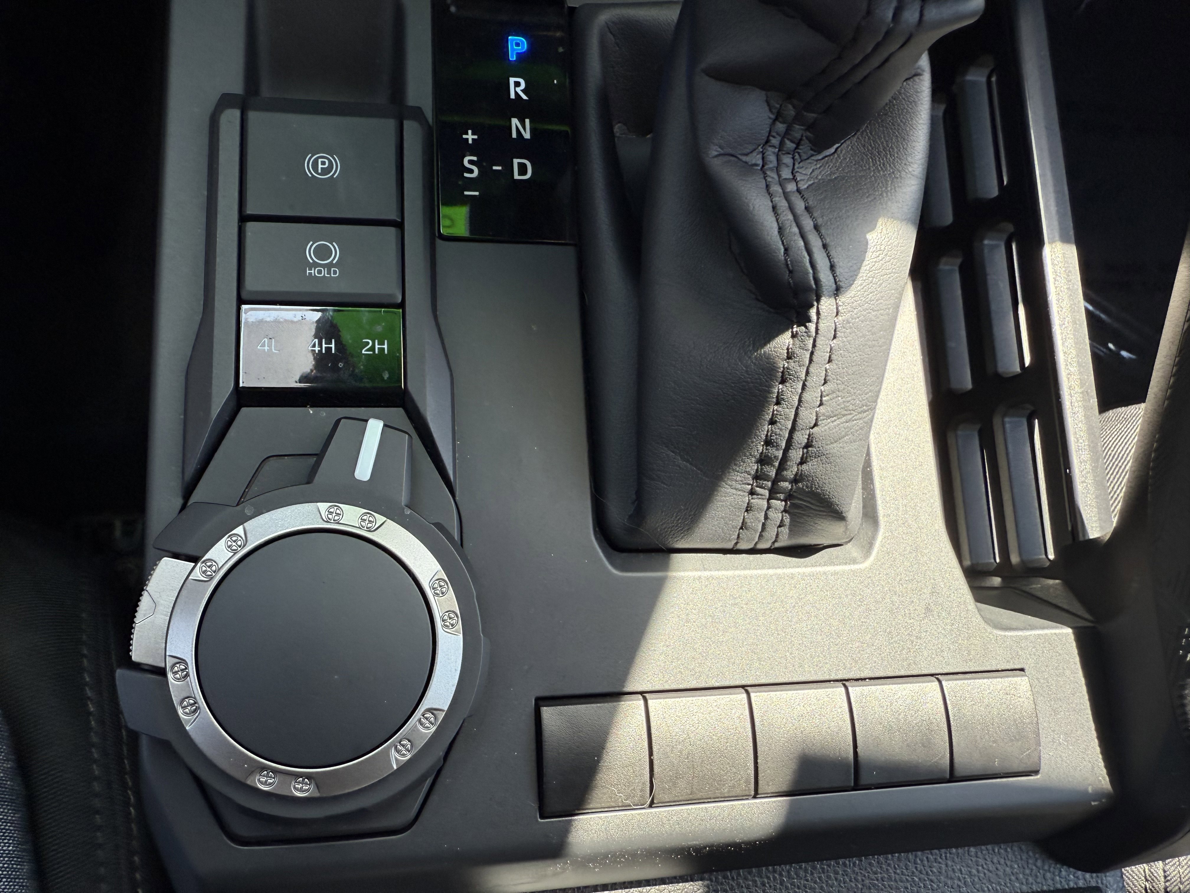 Certified 2025 Toyota Tacoma SR image 14