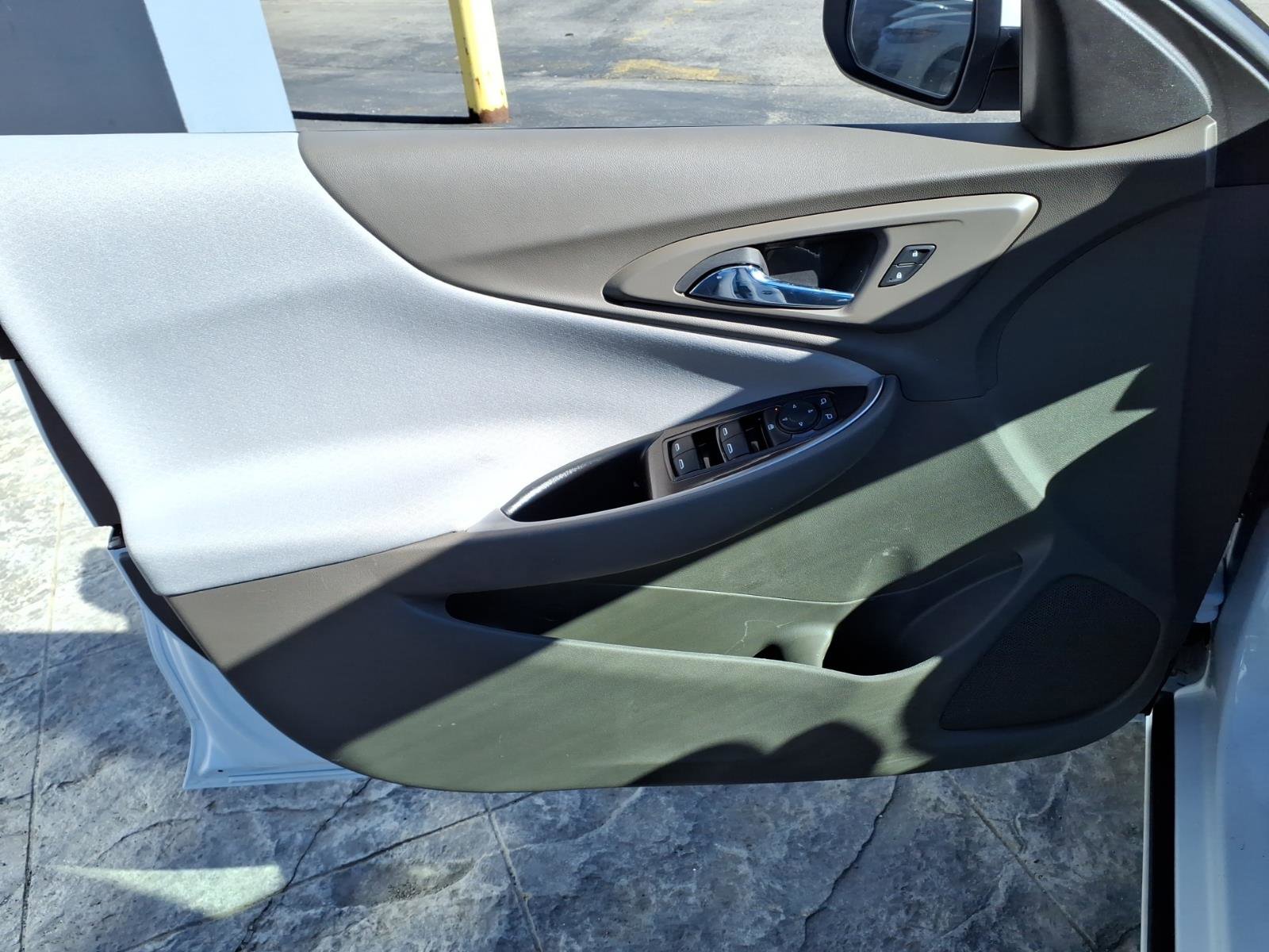 Used 2022 Chevrolet Malibu LS w/ Driver Confidence Package image 14