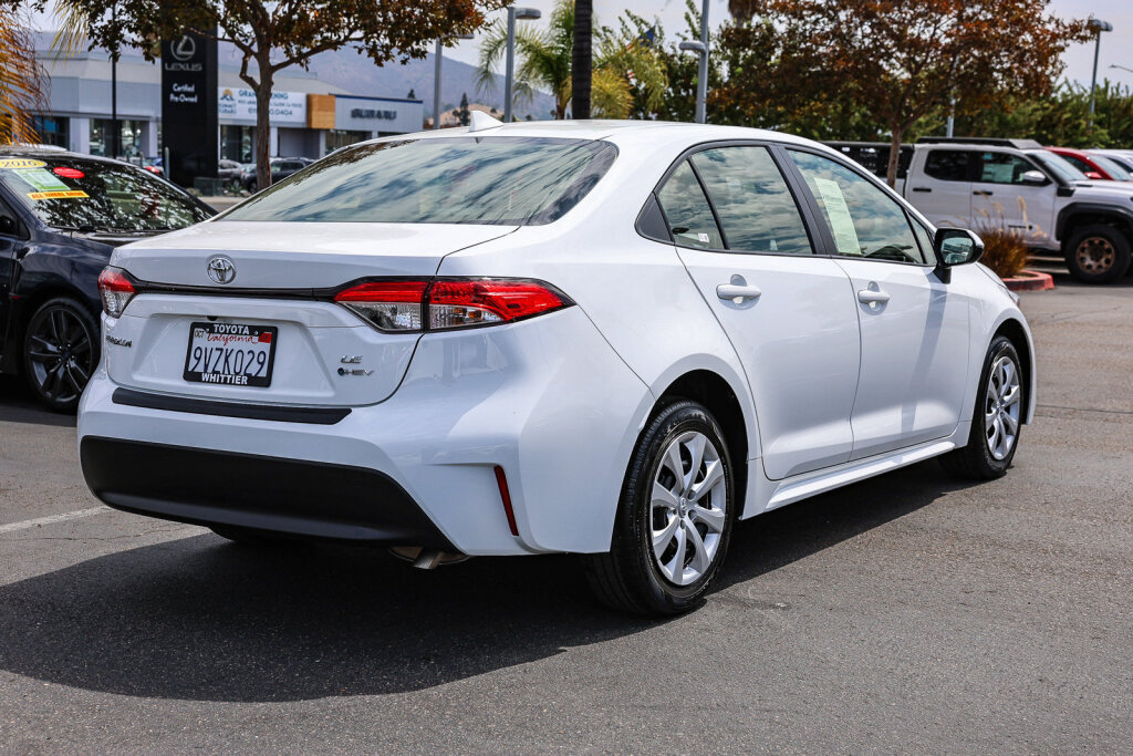 Certified 2026 Toyota Corolla LE FWD image 23