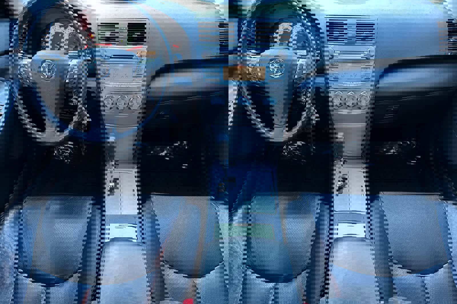 Used 2007 Toyota Camry SE image 3