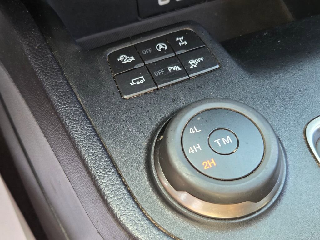 Used 2022 Ford Ranger Lariat w/ Tremor Off-Road Package AWD/4WD image 22