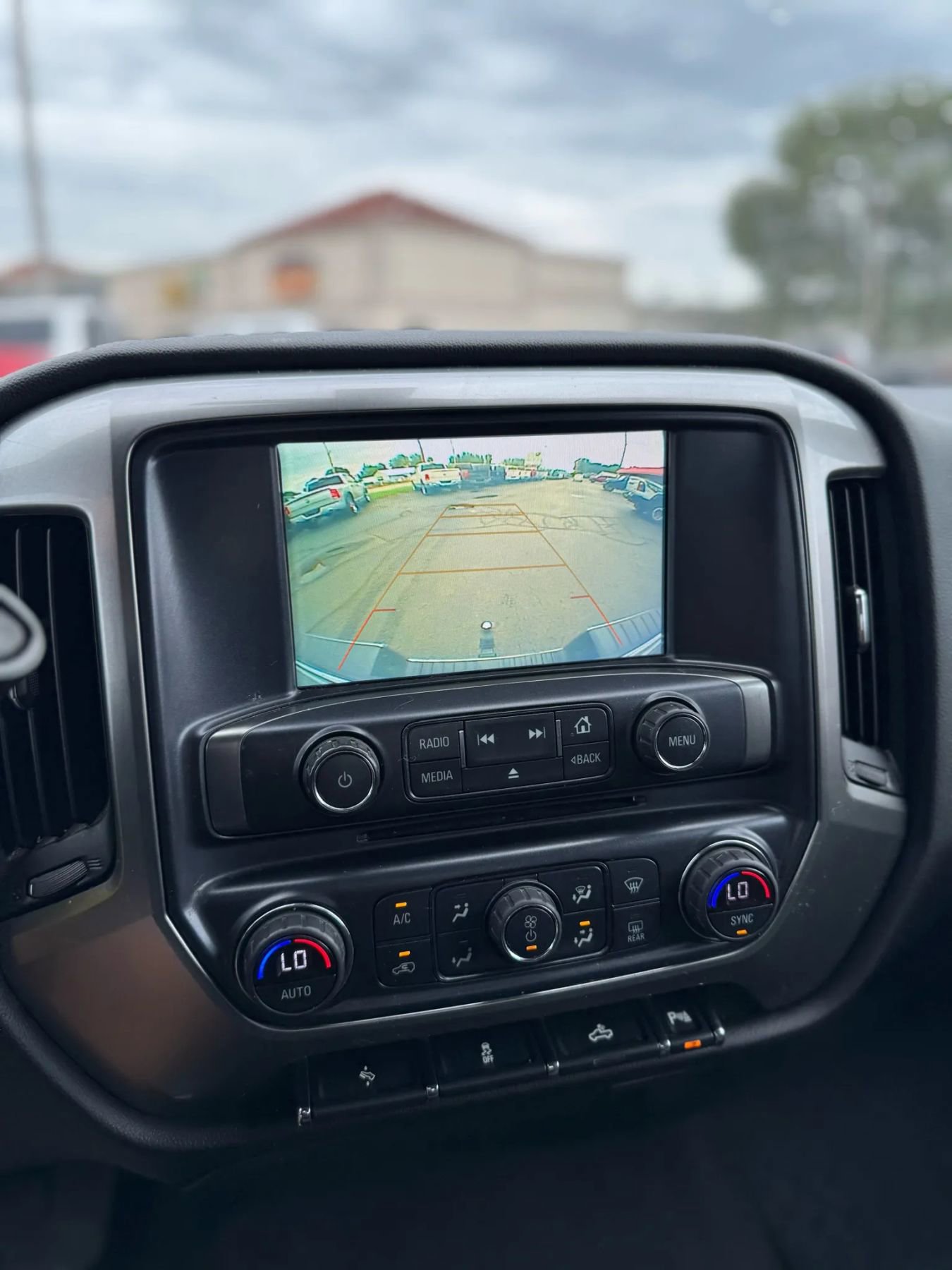 Used 2018 Chevrolet Silverado 1500 LT w/ All Star Edition image 13