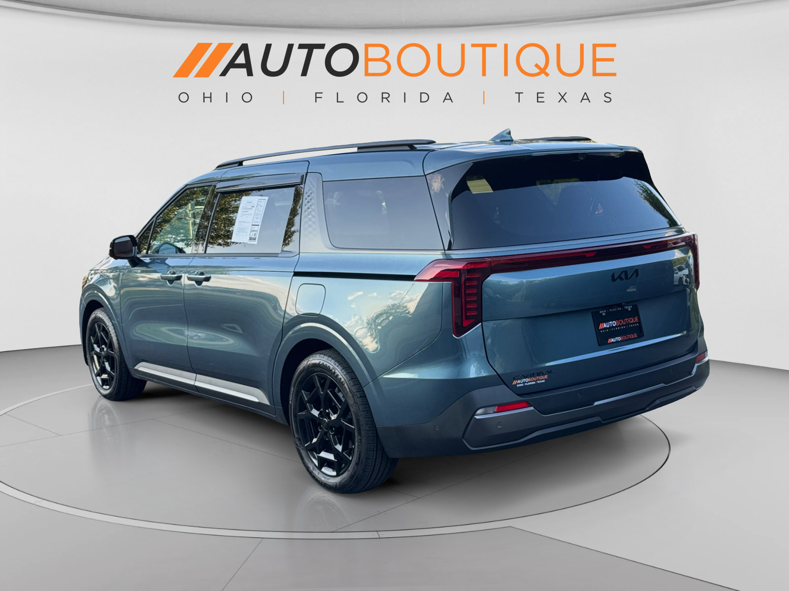 Used 2026 Kia Carnival SX Prestige FWD image 8