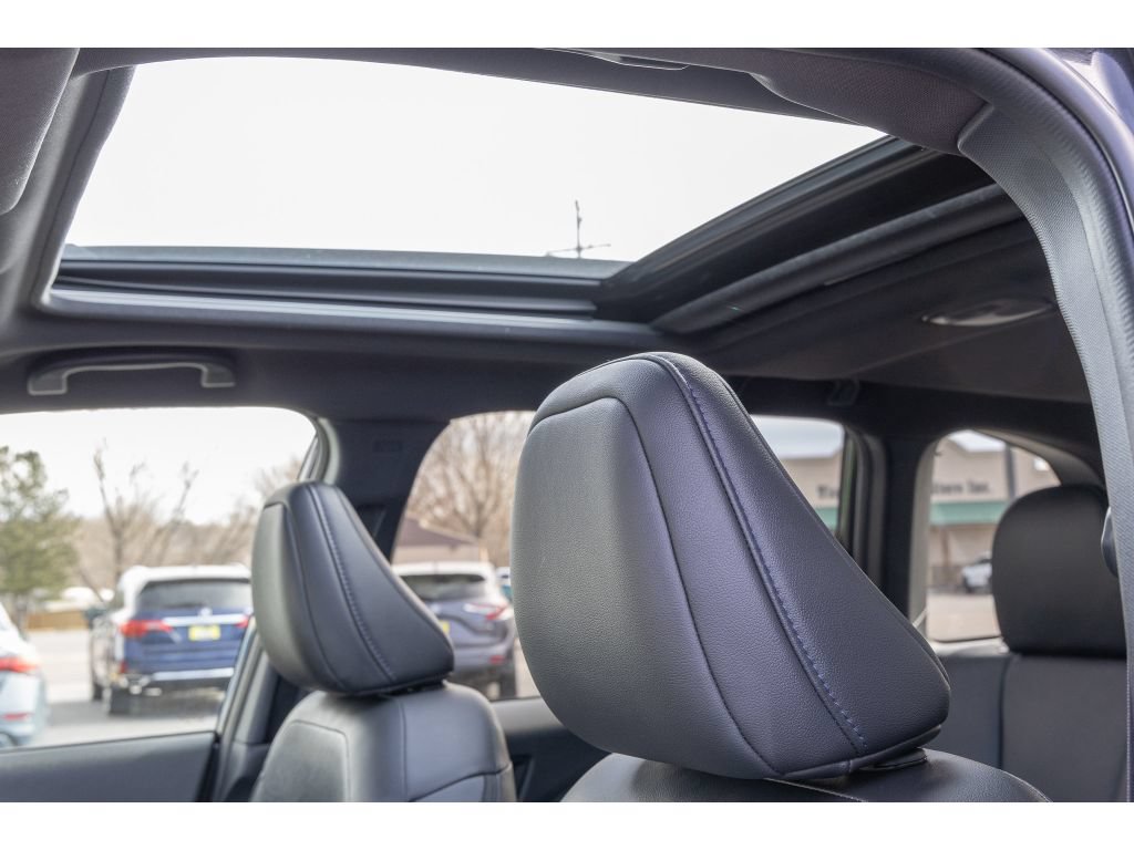 Used 2025 Subaru Forester Limited AWD/4WD image 17