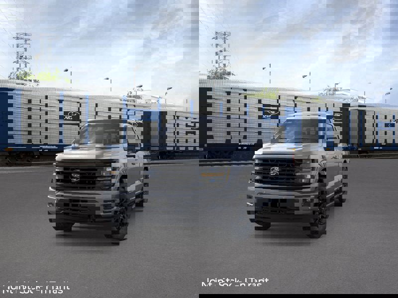 New 2025 Ford F150 XLT w/ Equipment Group 302A MID image 2