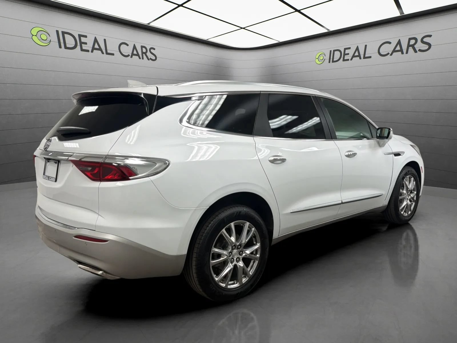Used 2022 Buick Enclave Premium AWD/4WD image 5