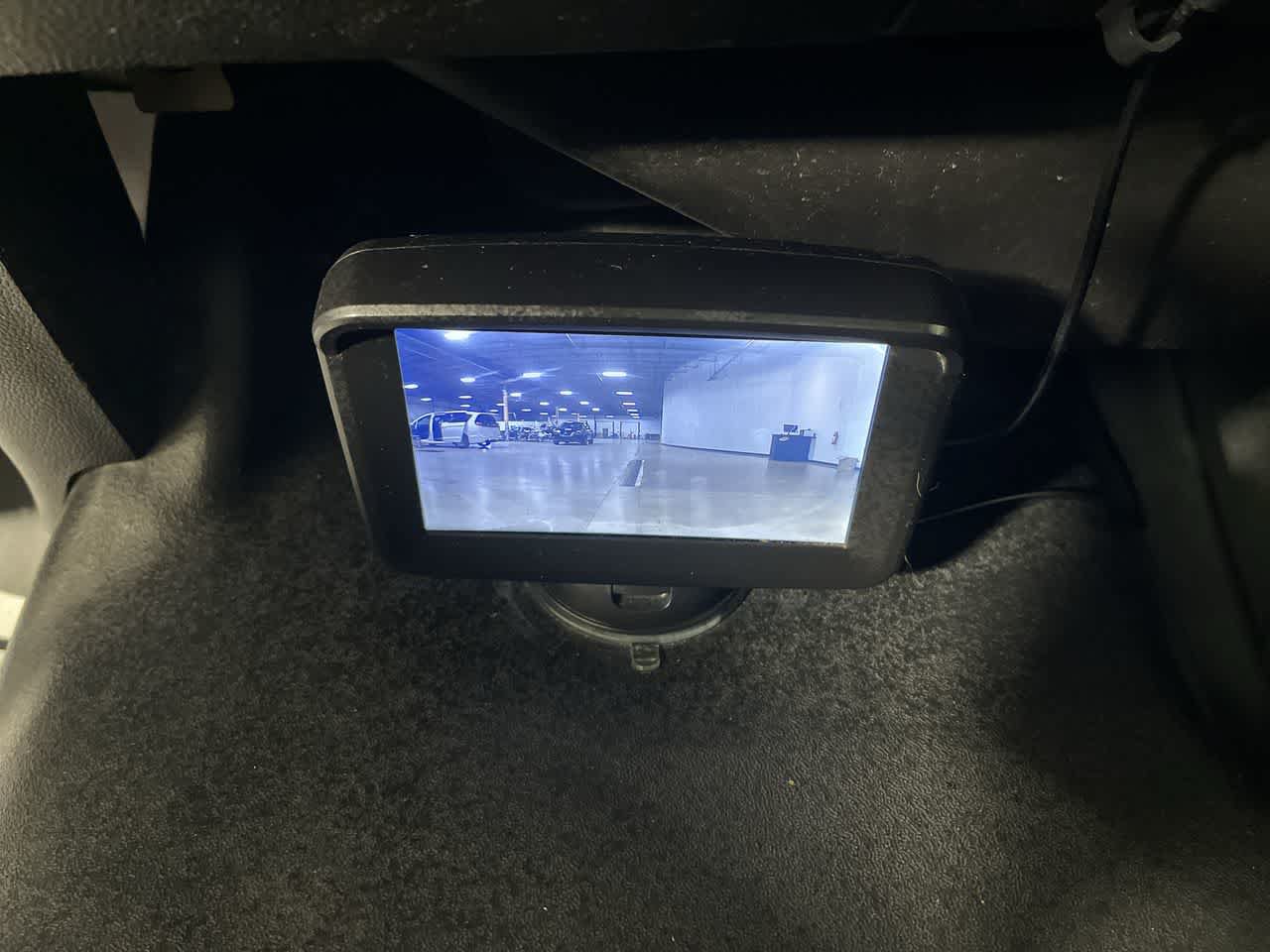 Used 2017 GMC Sierra 1500 2WD Regular Cab image 19