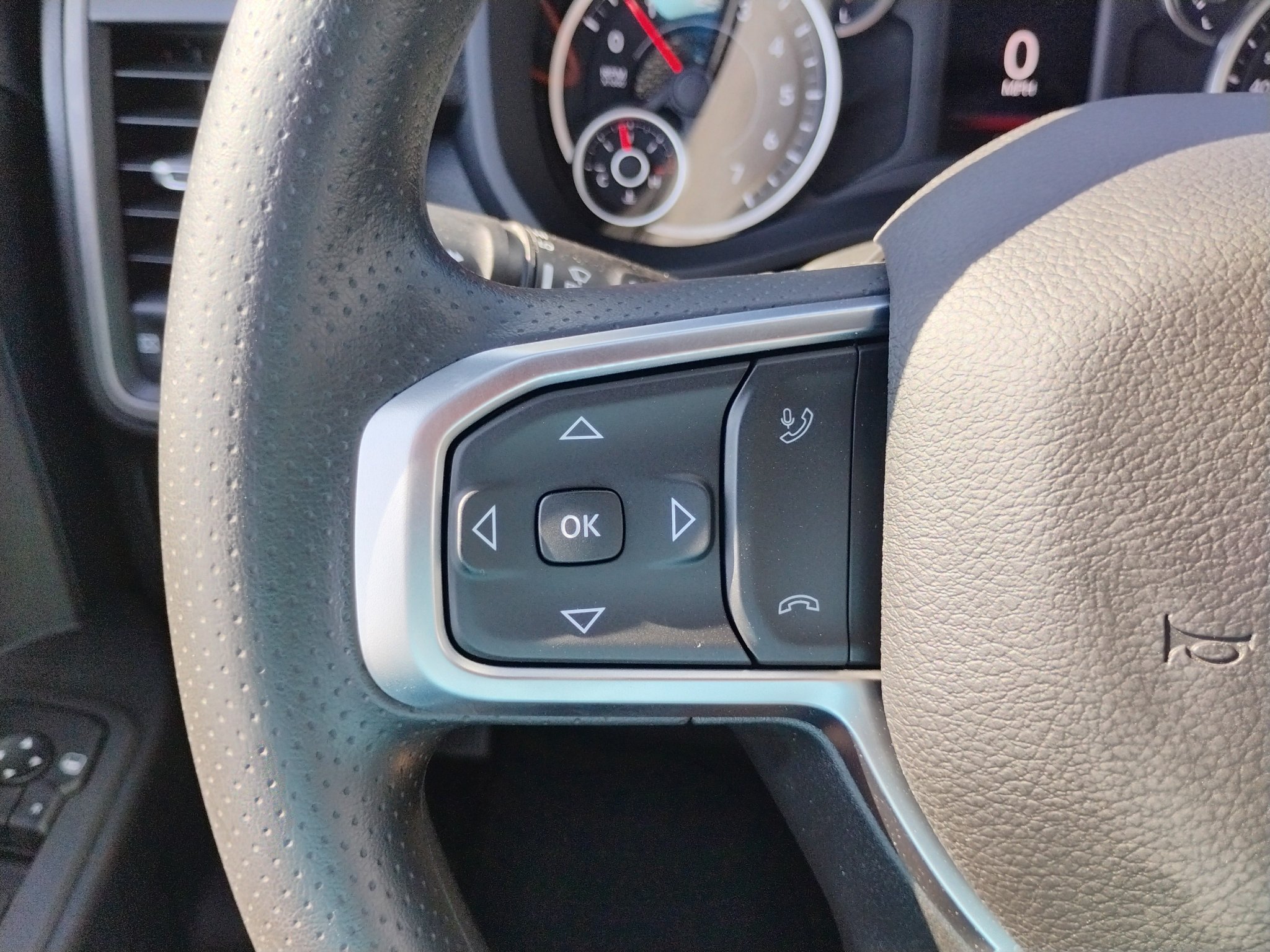New 2027 RAM 2500 Tradesman AWD/4WD image 37