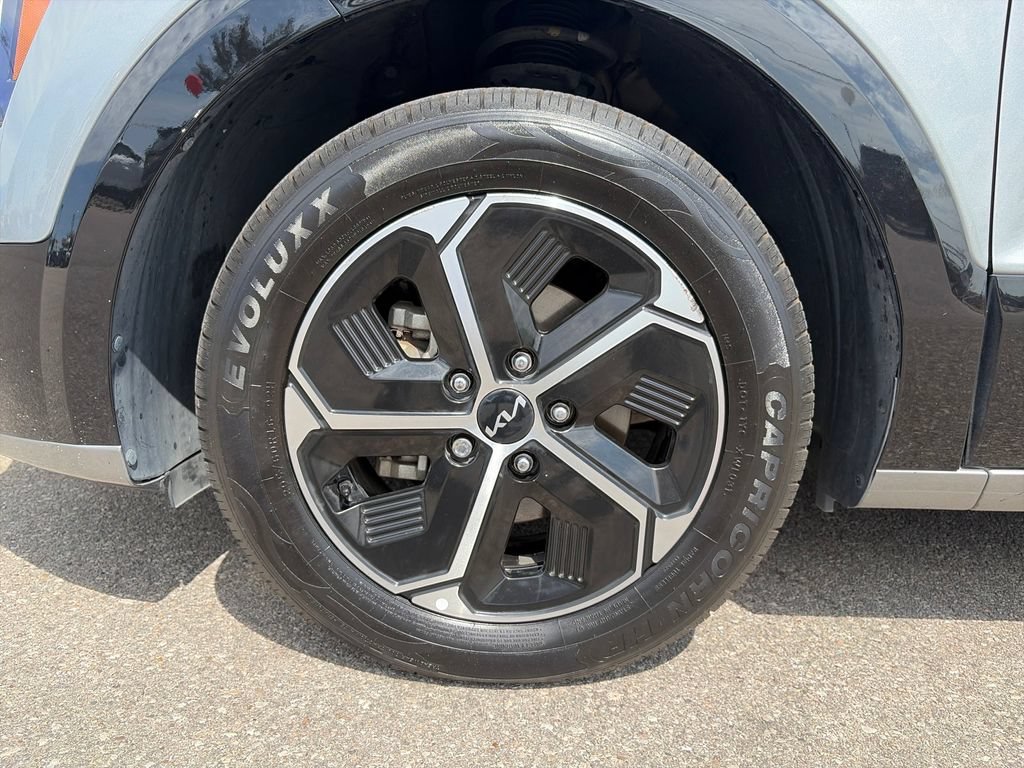 Used 2023 Kia Niro FWD image 42
