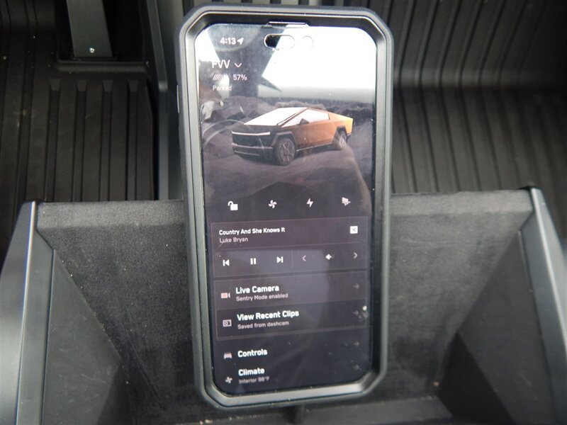 Used 2024 Tesla Cybertruck AWD Crew Cab image 45