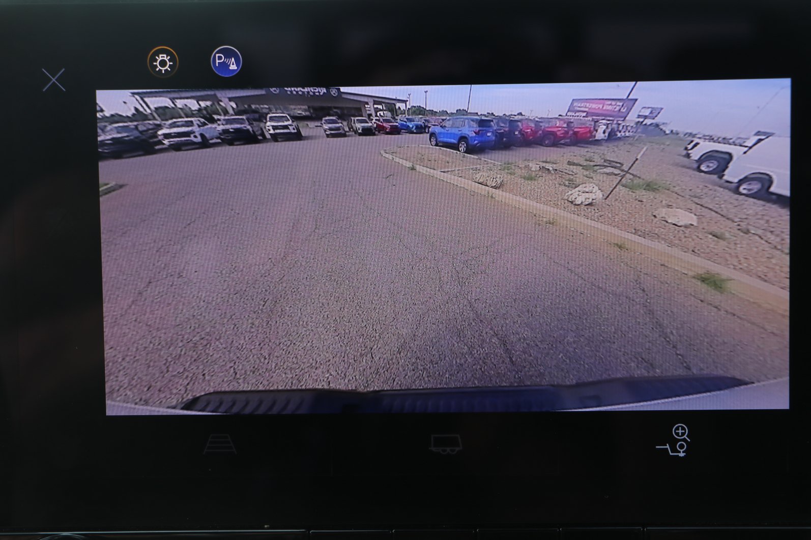 Used 2025 Chevrolet Colorado W/T w/ Advanced Trailering Package RWD image 24