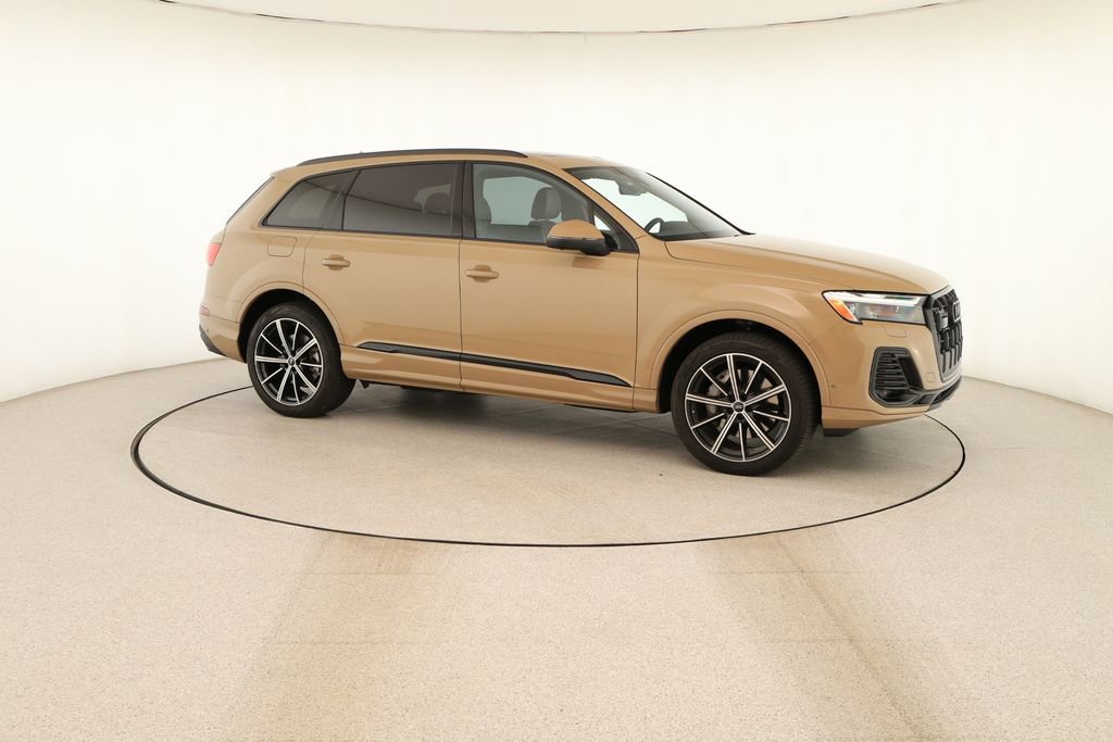 Certified 2025 Audi Q7 2.0T Premium Plus w/ Premium Plus Package AWD/4WD image 9