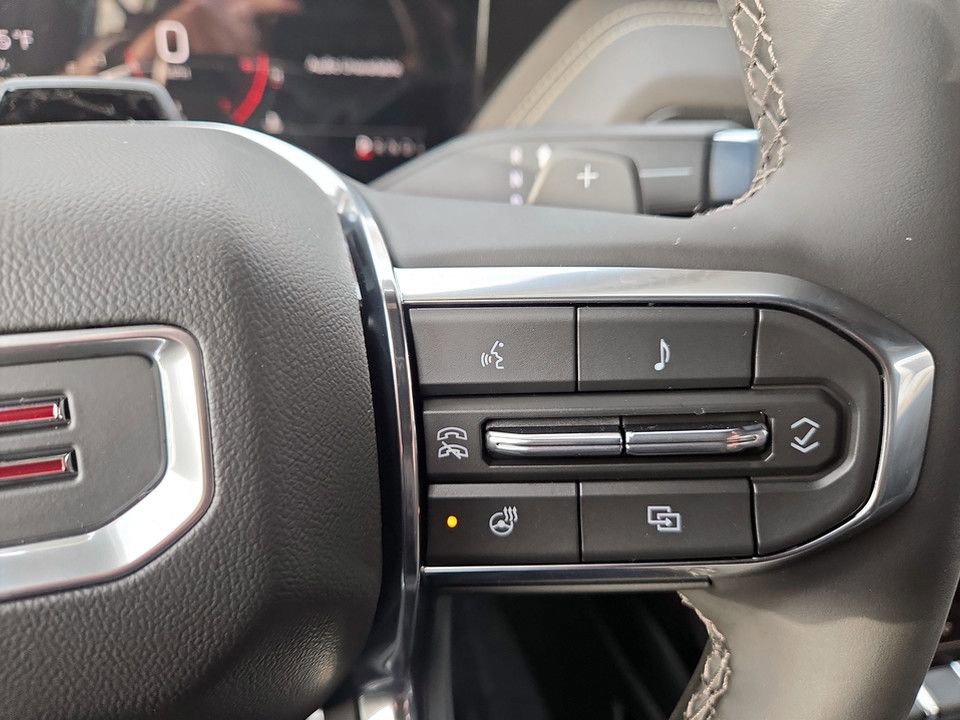 New 2026 GMC Yukon XL Elevation image 16