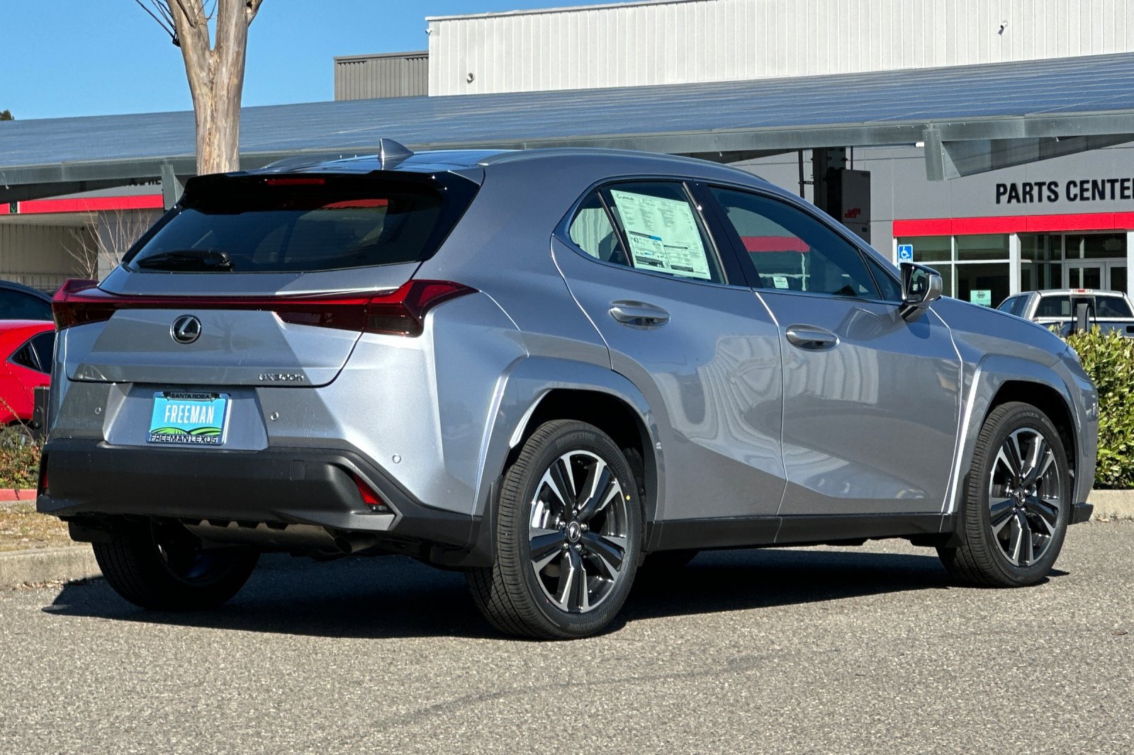 New 2026 Lexus UX 300h FWD image 4