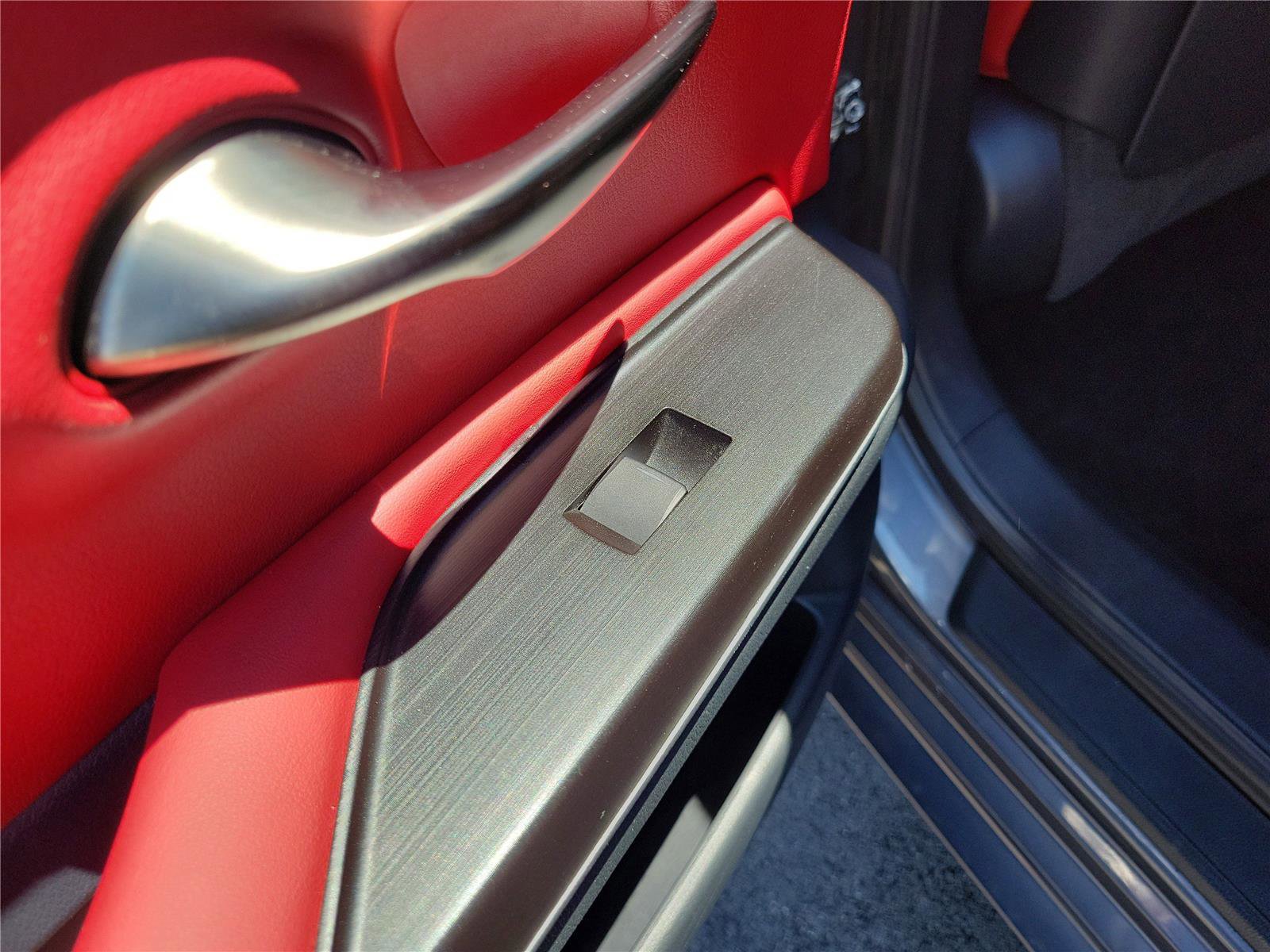 Used 2019 Lexus ES 350 F Sport w/ Accessory Package 2 FWD image 15