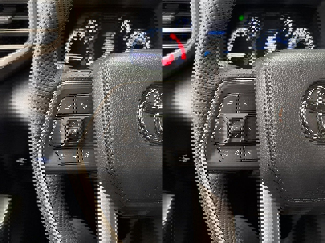 New 2026 Toyota Tundra SR5 image 18