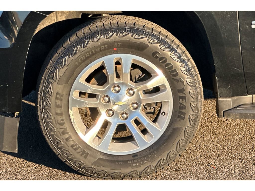 Used 2019 Chevrolet Suburban LT image 26