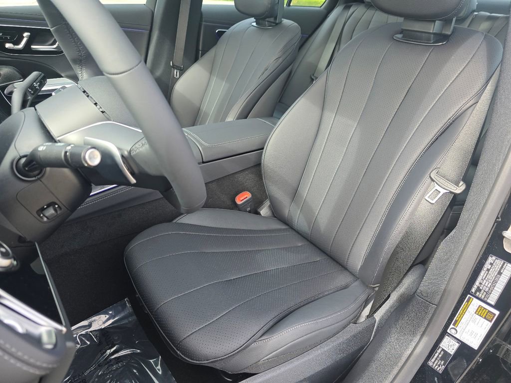 New 2026 Mercedes-Benz E 350 4MATIC Sedan image 25