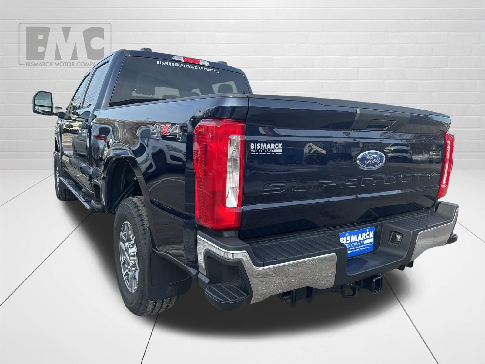 Used 2025 Ford F250 XLT w/ Snow Plow Prep Package AWD/4WD image 4
