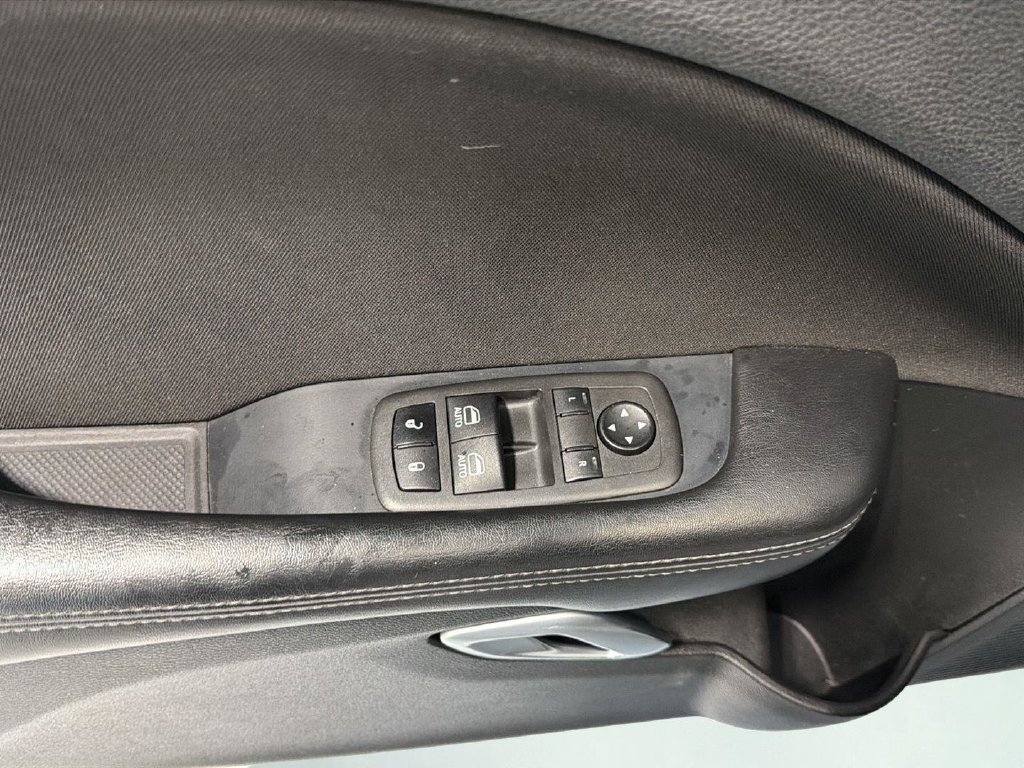 Used 2023 Dodge Challenger GT RWD image 19