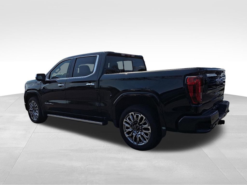 Used 2025 GMC Sierra 1500 Denali Ultimate image 4