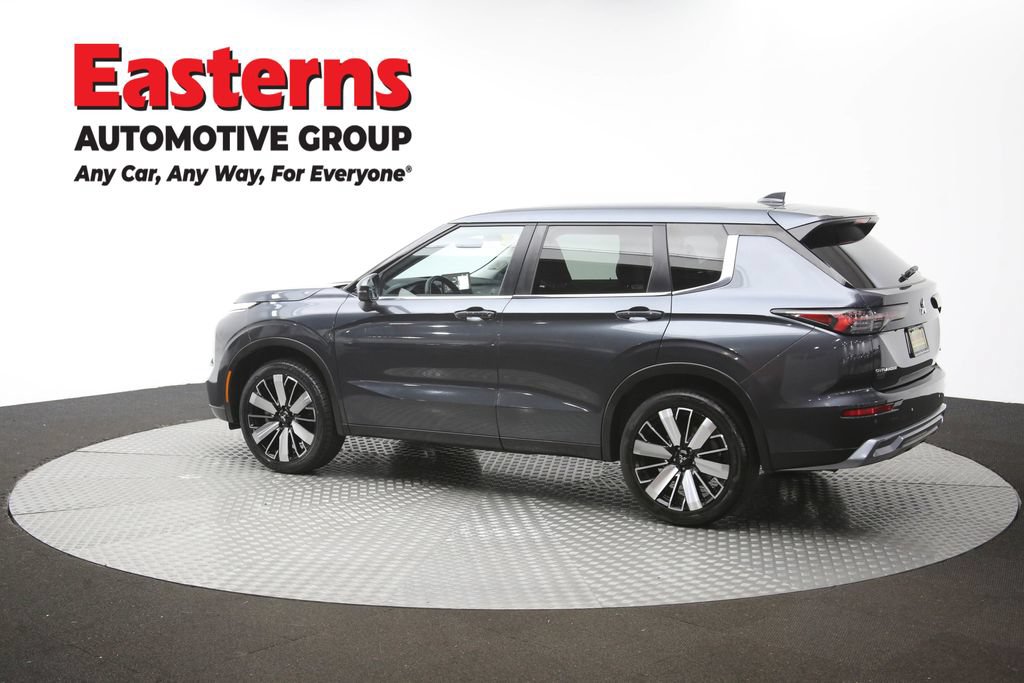 Used 2025 Mitsubishi Outlander SE AWD/4WD image 63